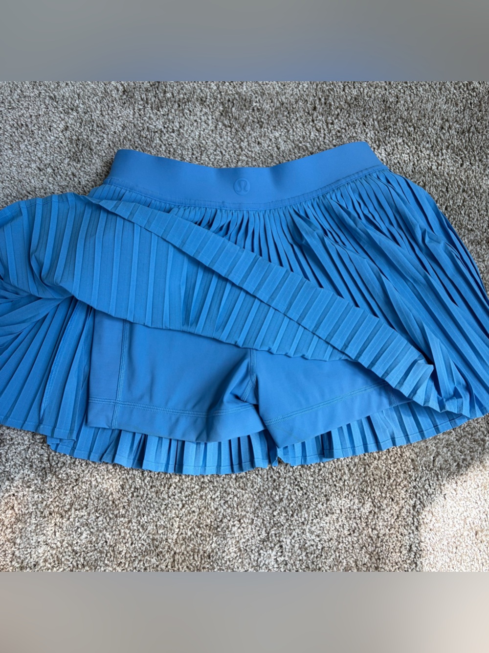 LLL Varsity High-Rise Pleated Tennis Skirt – Pool Party, Size 4 - Picture 2 of 3